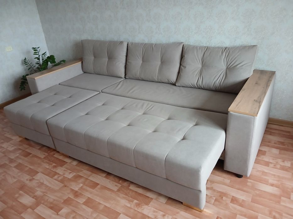 Продам диван в отличном состоянии