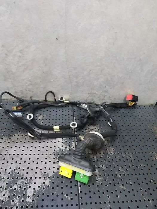 Cablaj instalatie electrica usa stanga fata peugeot 208 ca cc 9805740580