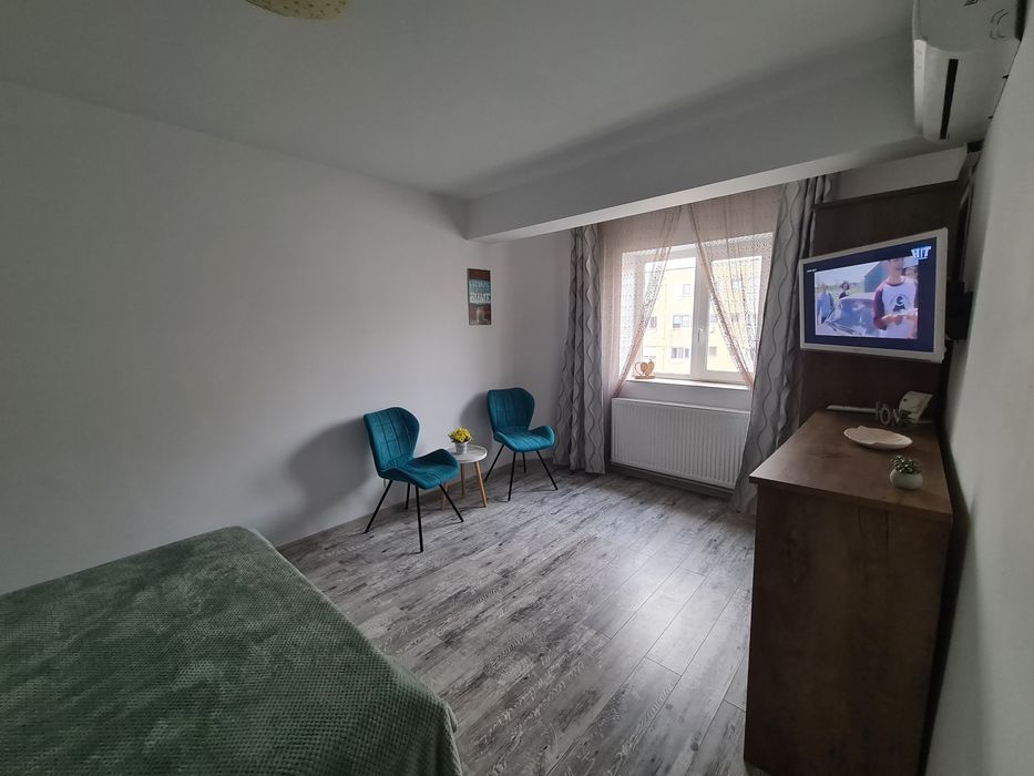 Garsoniera de închiriat zona Capitol