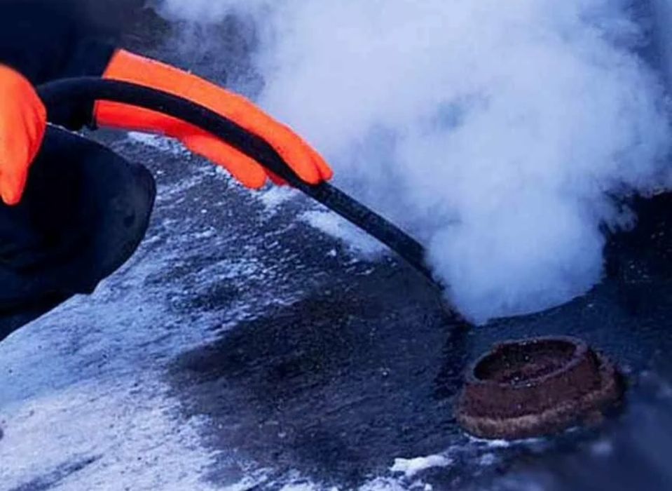 Делаем все виды разморозки труб.