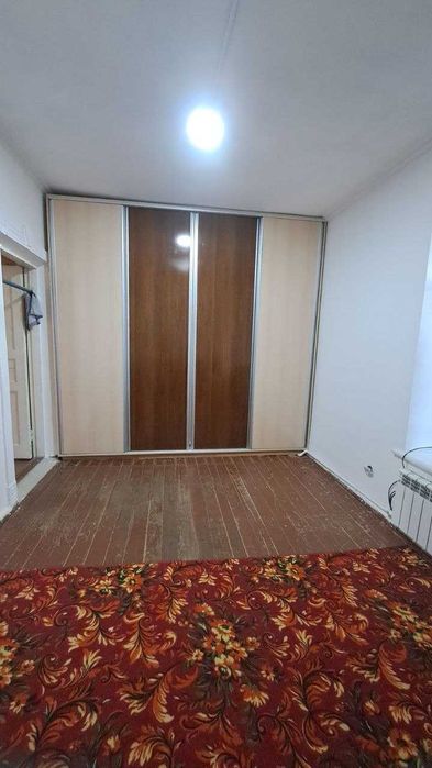 Sergeli.Honabad. 4 xonali uyni 6.7 sotihda yer narxiga sotaman.14мX45m