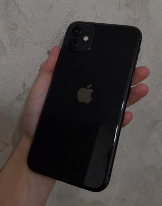 Продам айфон 11