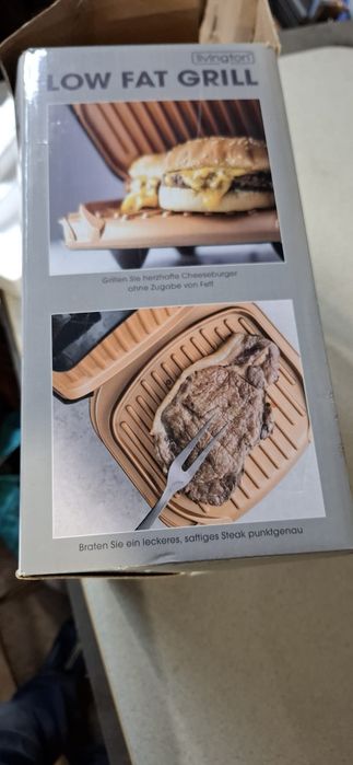 Grill Low Fatt pentru gătit pe ambele părți
