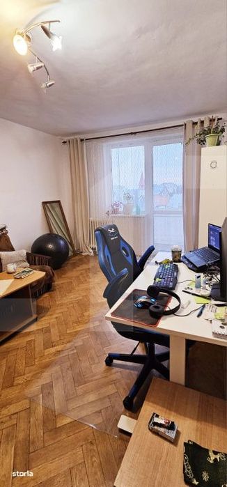 Apartament 2 camere, zona centrala, lift, balcon generos -Sf.Gheorghe