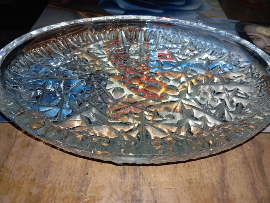 Продаются хрустальные вазы