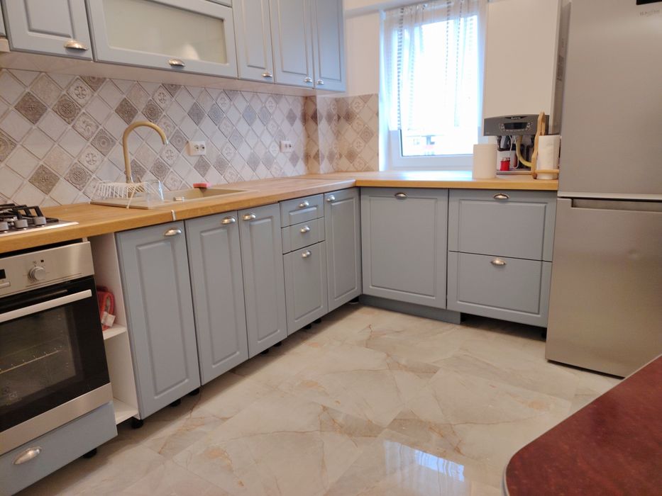 Apartament 2 camere de închiriat