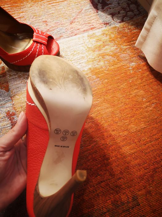 Дамски обувки