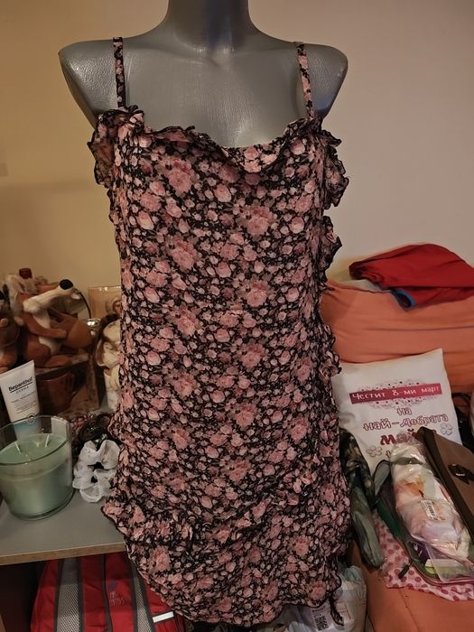 Къса рокля тип, който ще заобичате