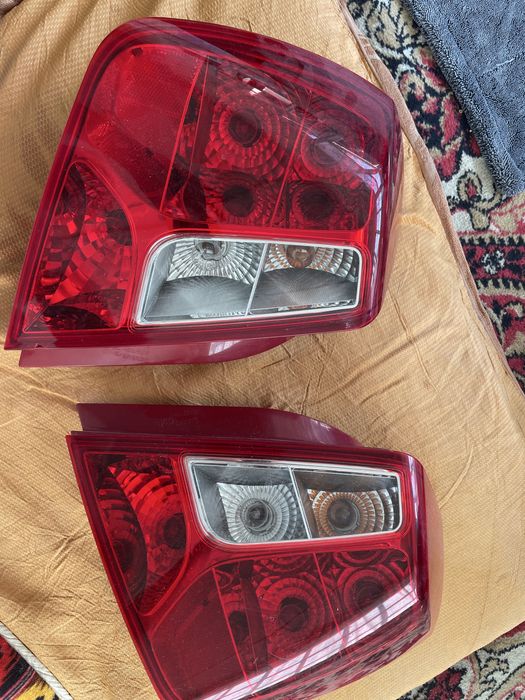 Задние фары от Дженты заводские!!?