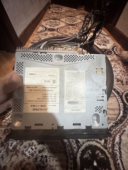 Проодам кобалт руль и Alpine маннитафон