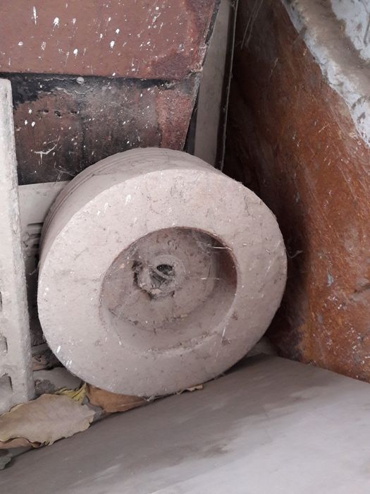 срочно кран шестернаси,шкифлар харидор топкаканга краска 100000 берама