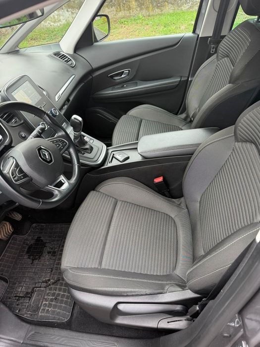 Renault Grand Scenic 7 locuri