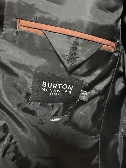Vand Burton Menswear tuxedo/sacou masura 50 (L)