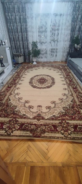 Продам ковёр, недорого