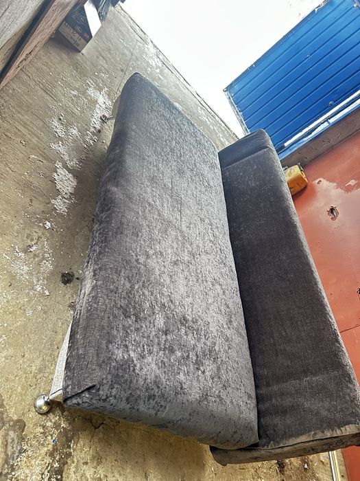 Продам диван б/у