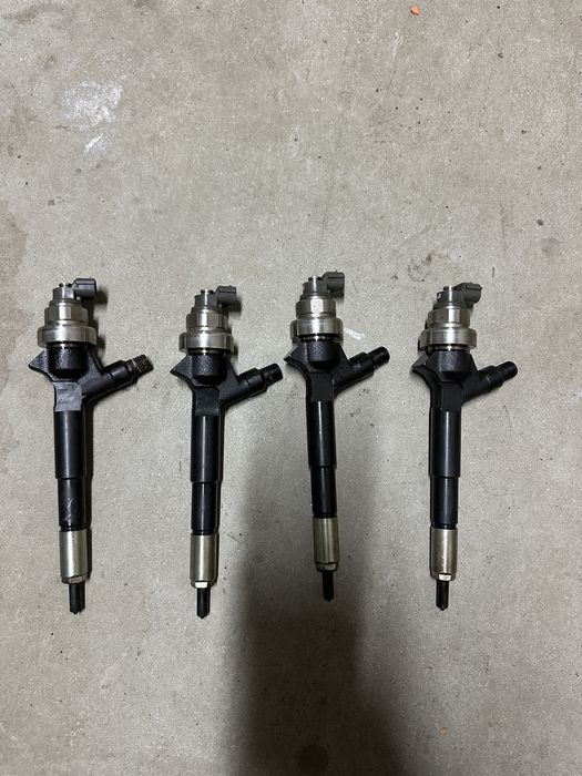 Injectoare Opel Astra J, Zafira, Corsa 1.7 cdti cod 8-97376270-3
