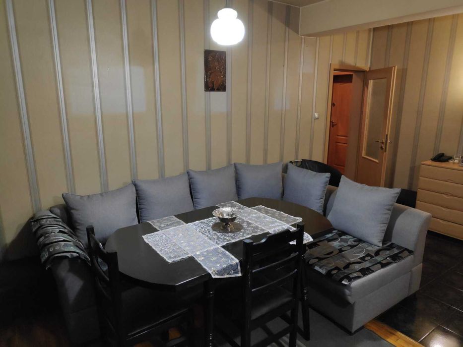 Дава се под наем Двустаен апартамент в София, Зона Б-18 - 60 кв.м за 459 € - Снимка #1