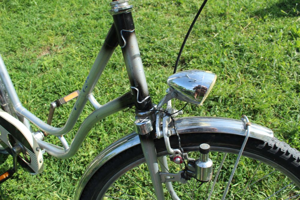 Велосипед дамски