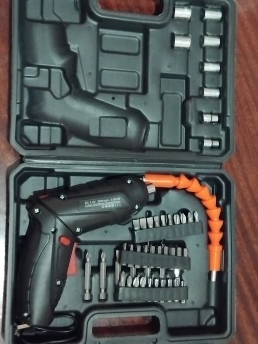 Акумулаторна бормашина