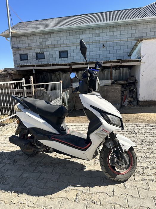 М8 мопед сатылады