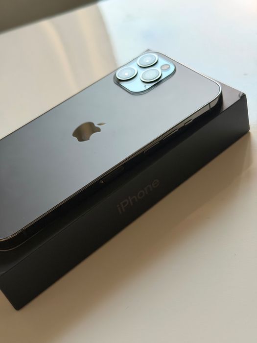 iPhone 12 pro max 256 gb black