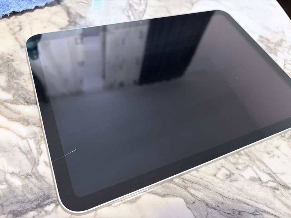 iPad 10 (2022) 10.9" 10th Gen Cellular + Pen cu 2 capete rezervă