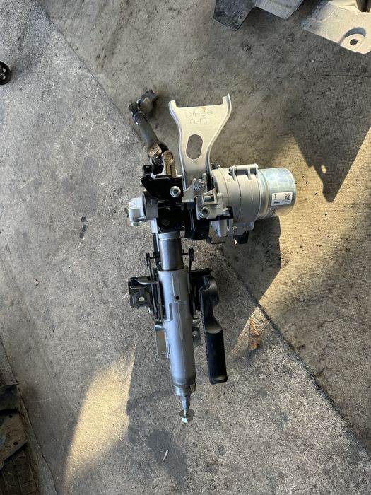 Електрически кормилен прът/кормилна колона за Мазда 3 след 2013г!