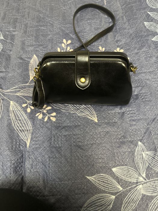 Женская кожанная сумка