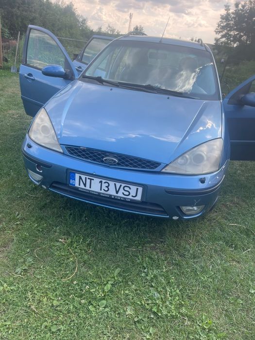 Vând  Ford focus