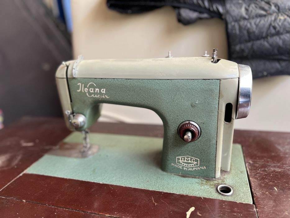 Masina de cusut Ileana 1961