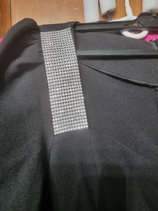 Продам новое вечернее платье