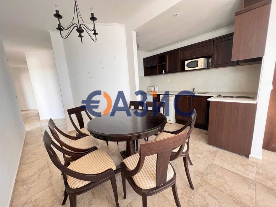 Продава се Четиристаен апартамент в Обзор - 236 кв.м за 1000 €/кв.м - Снимка #3