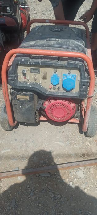 Продам генератор