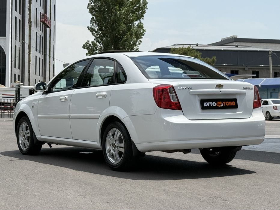 Lacetti Автомат 2010 год