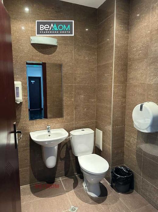 Дава се под наем Офис в Варна, Център - 44 кв.м за 410 € - Снимка #6