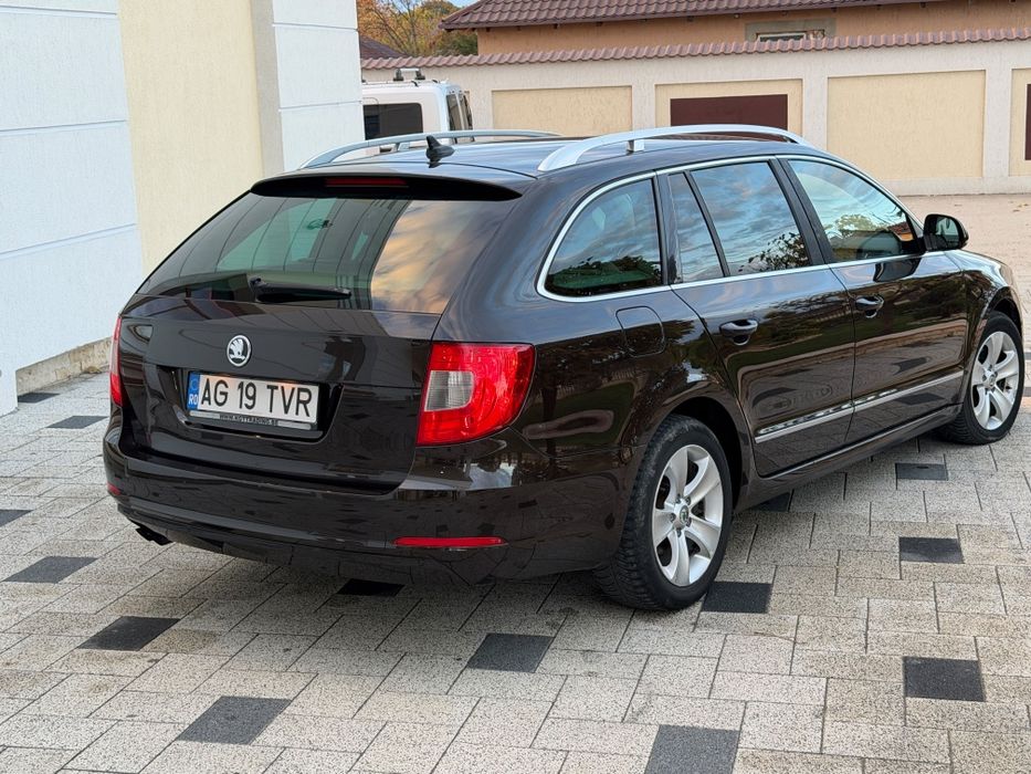 Skoda Superb 2012 1.6 TDI