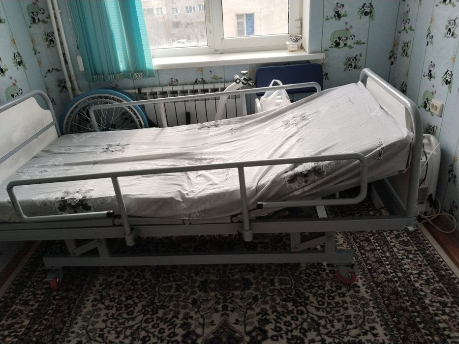 Kravat, velosiped realibitatsion ,atsos matras arzon narxlarda sotuvda