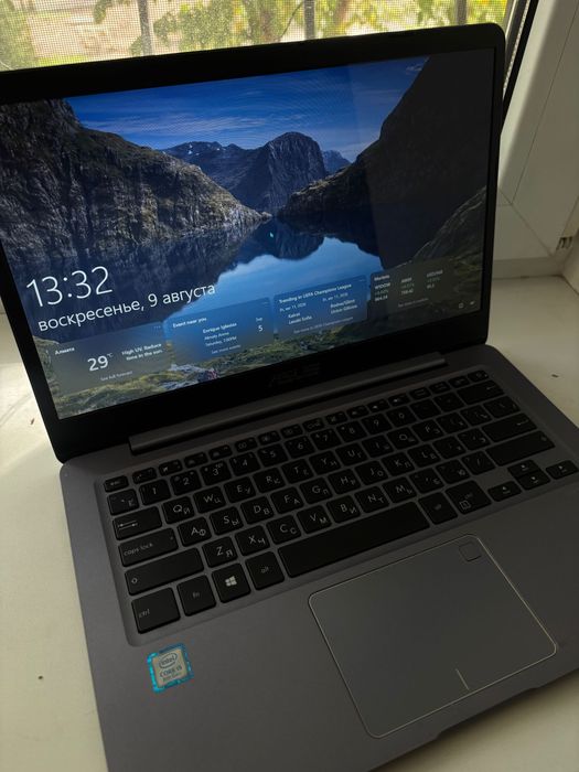 ноутбук ASUS X406UAR