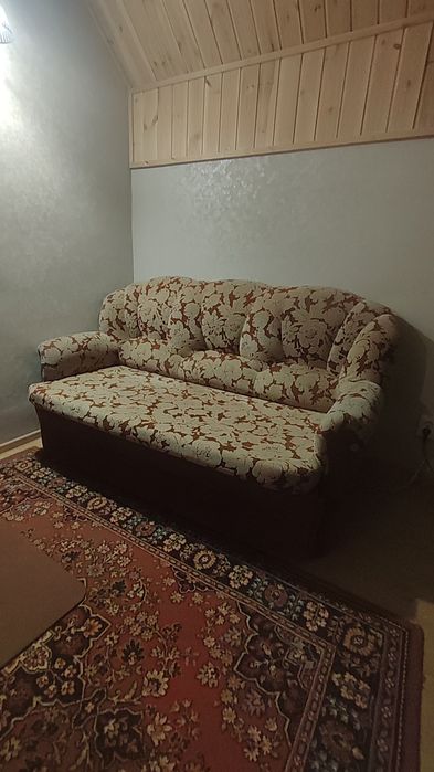 Продам диван б/у