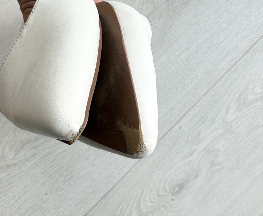 Balerini Asos Design albi