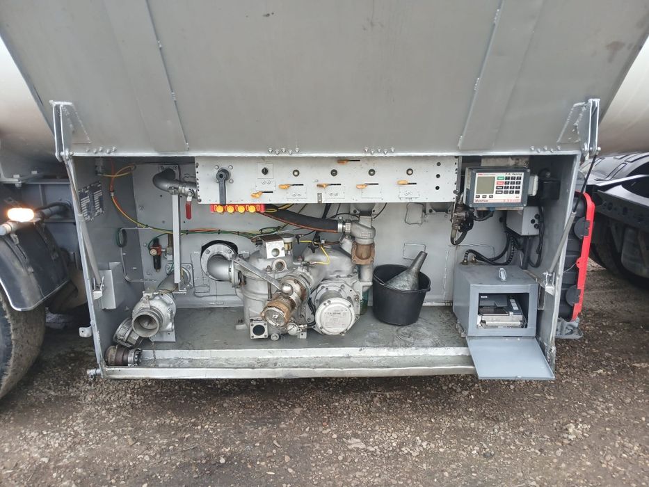 Cap tractor ADR +cisterna