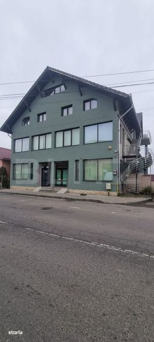 Complex comercial mixt de vanzare – investitie sigura intr-o zona pr