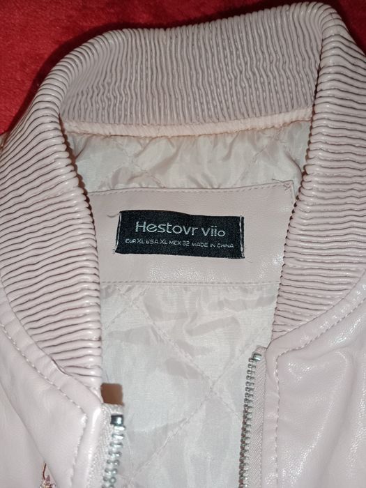 Женская кожаная куртка