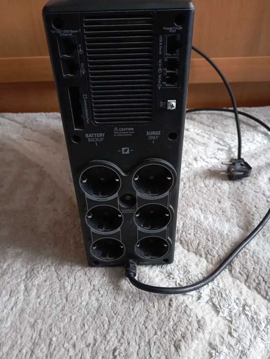 ИБП back ups pro 1500 в рабочем состояние