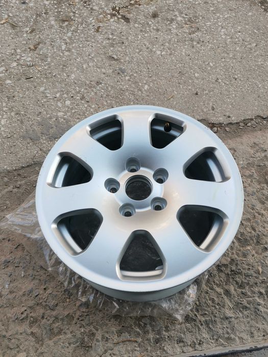 Оригинална джанта Ауди