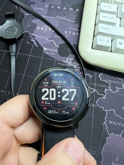 Продаю смарт часы Amazfit Pace