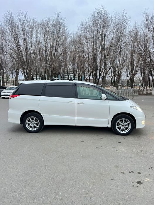 Тойота  Estima 3,5