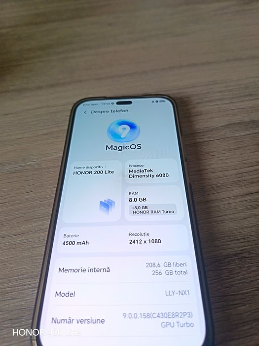 Vând Honor 200 sau schimb cu ceva asemănător. Funcționează 10 /10