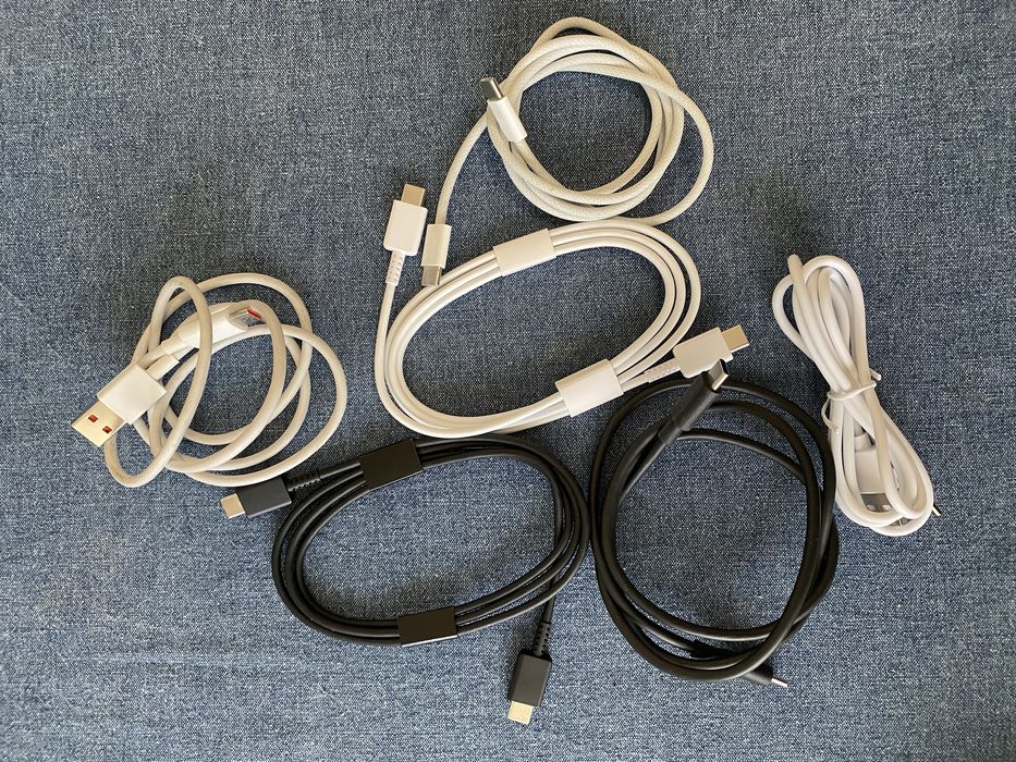 Incarcator type c , usb  , casti wireless si cabluri de incarcare