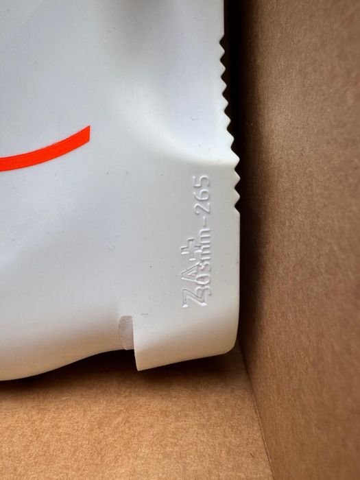 Clapari Rossignol Hero World cup 130 za+ ,schiuri Rossignol Master ST